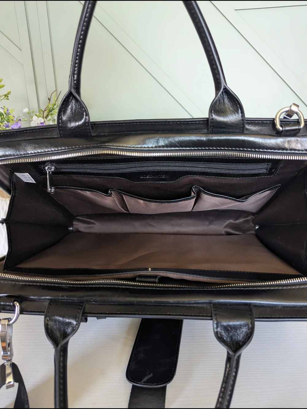 BOSTANTEN Carol Women's Leather Briefcase.